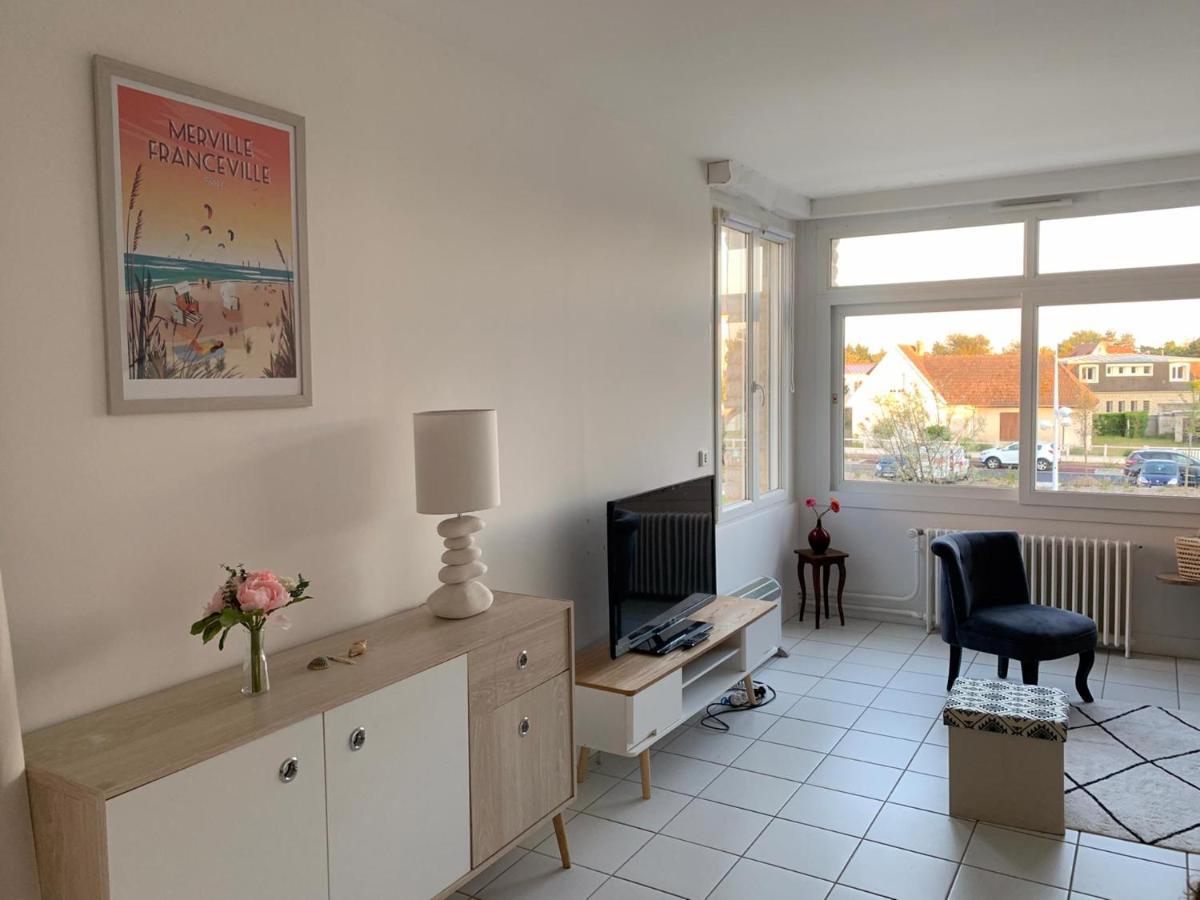 Les Alises Apartman Merville-Franceville-Plage Kültér fotó